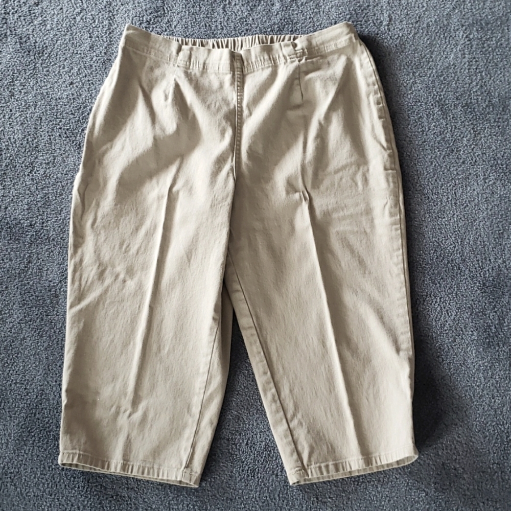 Misses crop pants